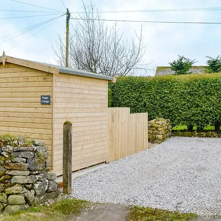 Holiday home Poppy Hebden